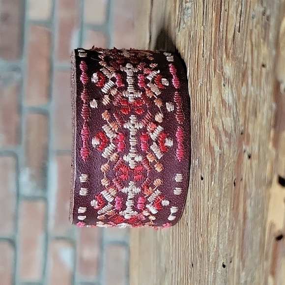Embroidered Leather Cuff Bracelet - Picture 1 of 9